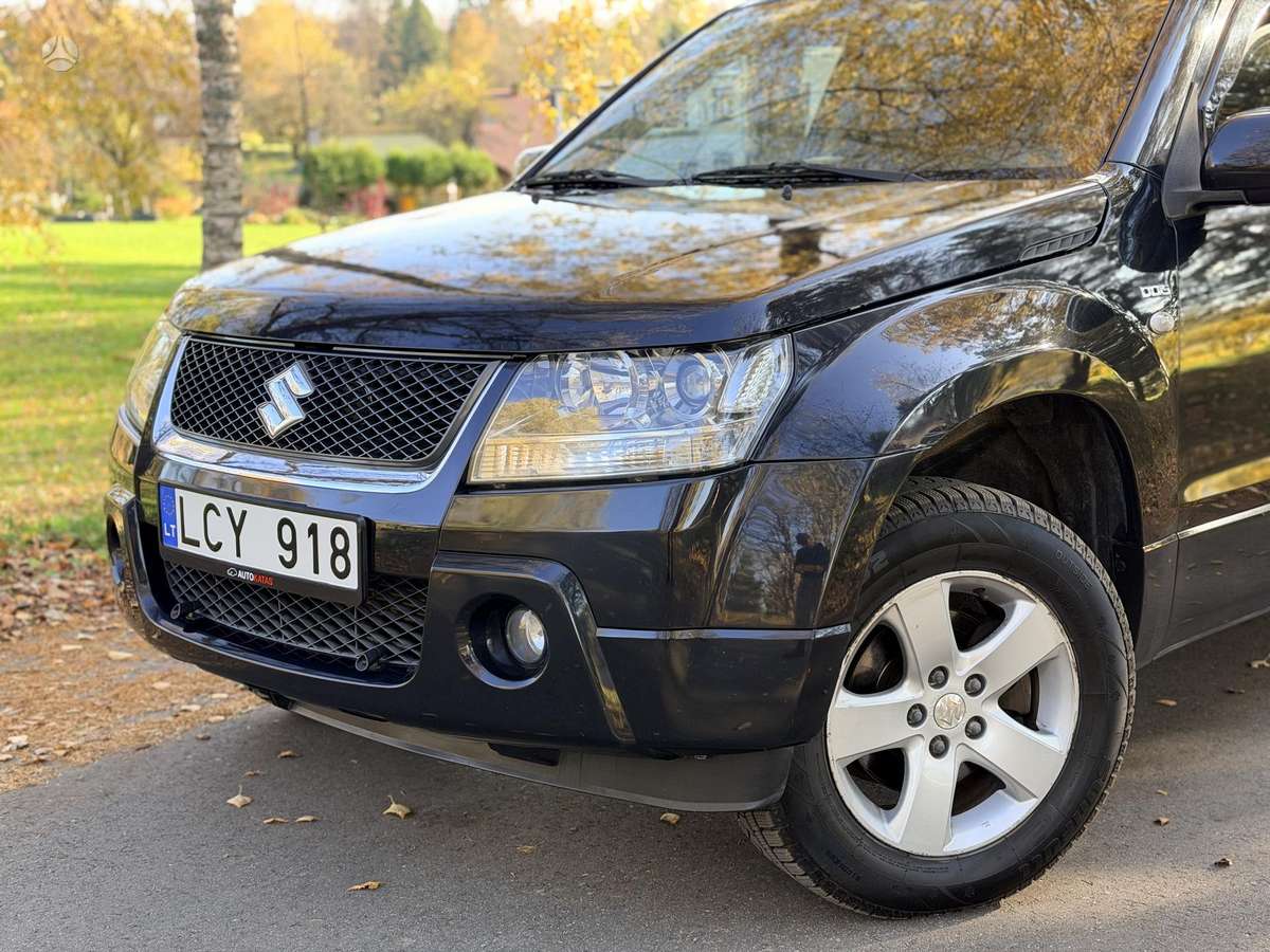 Suzuki Grand 2006 — салон