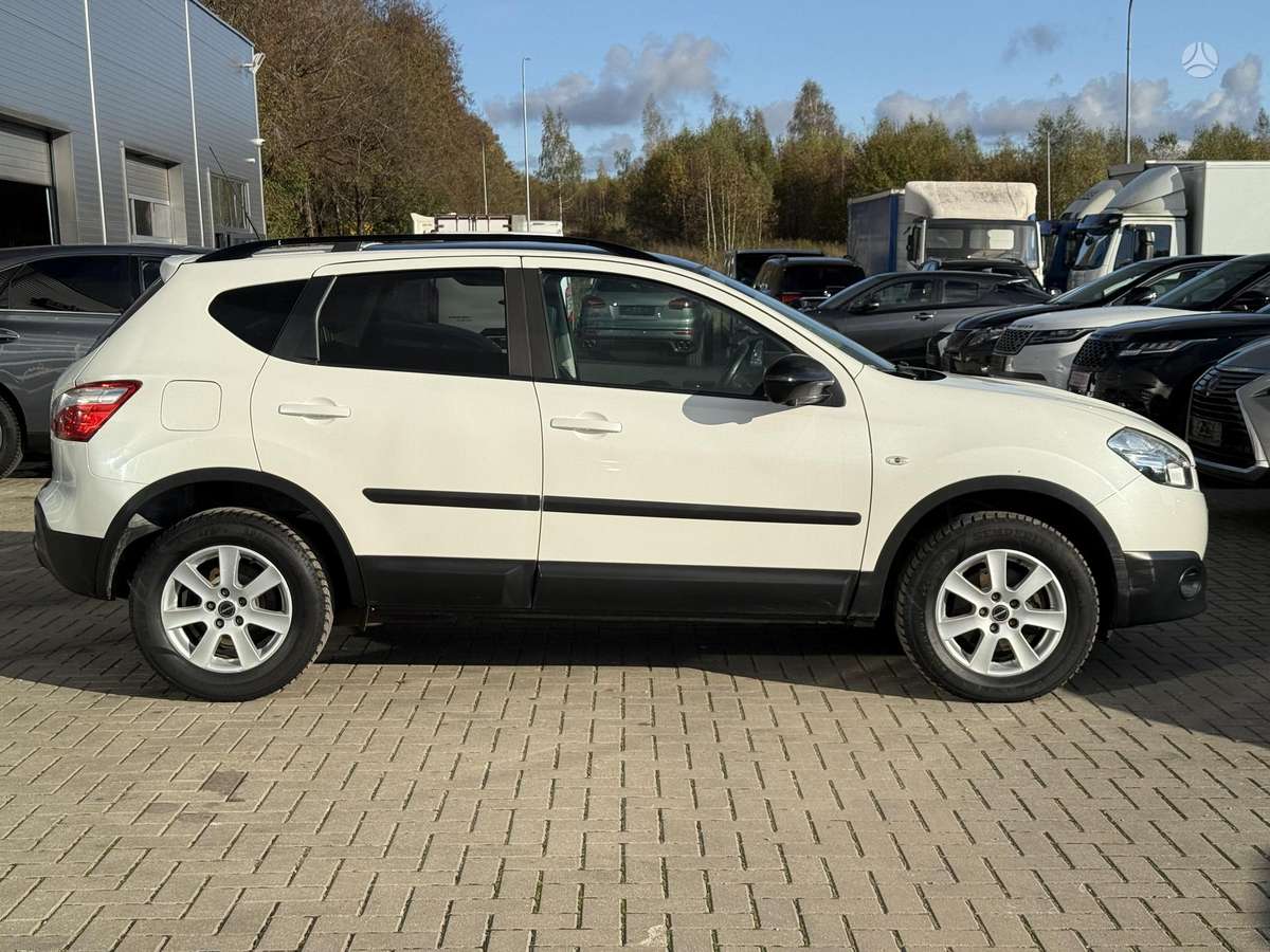 Nissan Qashqai 2013 — photo 11
