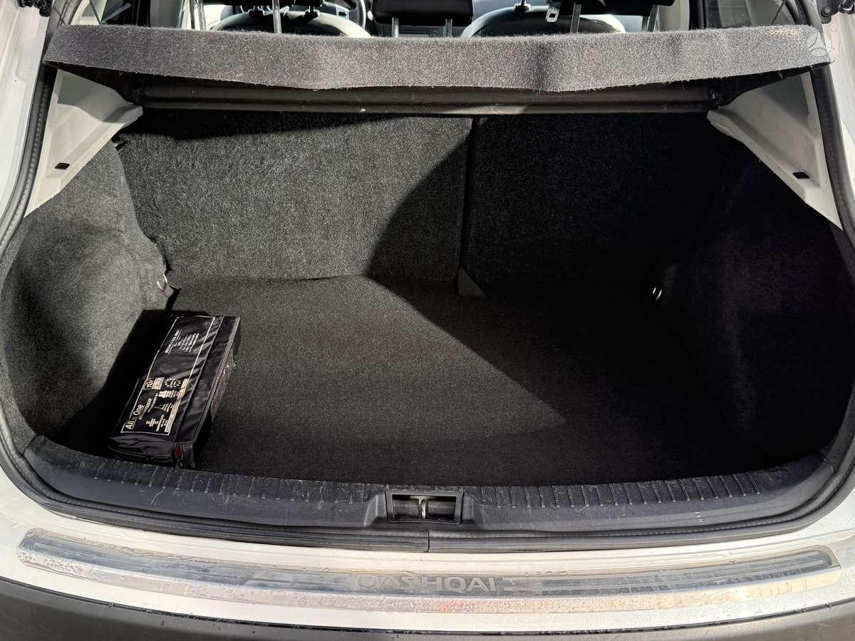Nissan Qashqai 2013 — photo 15
