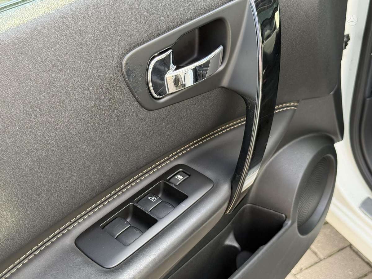 Nissan Qashqai 2013 — photo 21