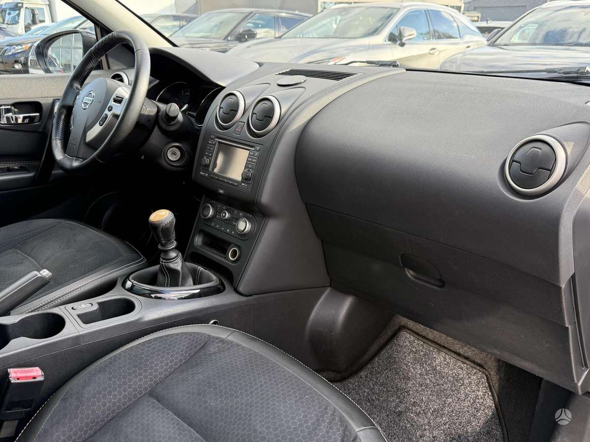 Nissan Qashqai 2013 — photo 41