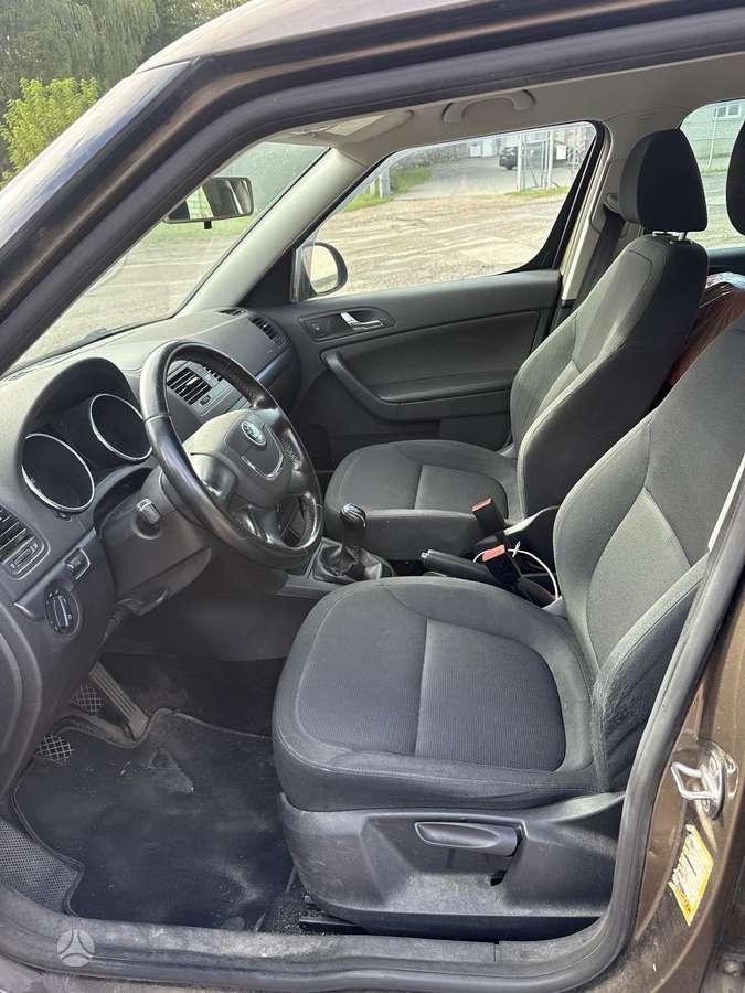 Skoda Yeti 2012 — photo 9