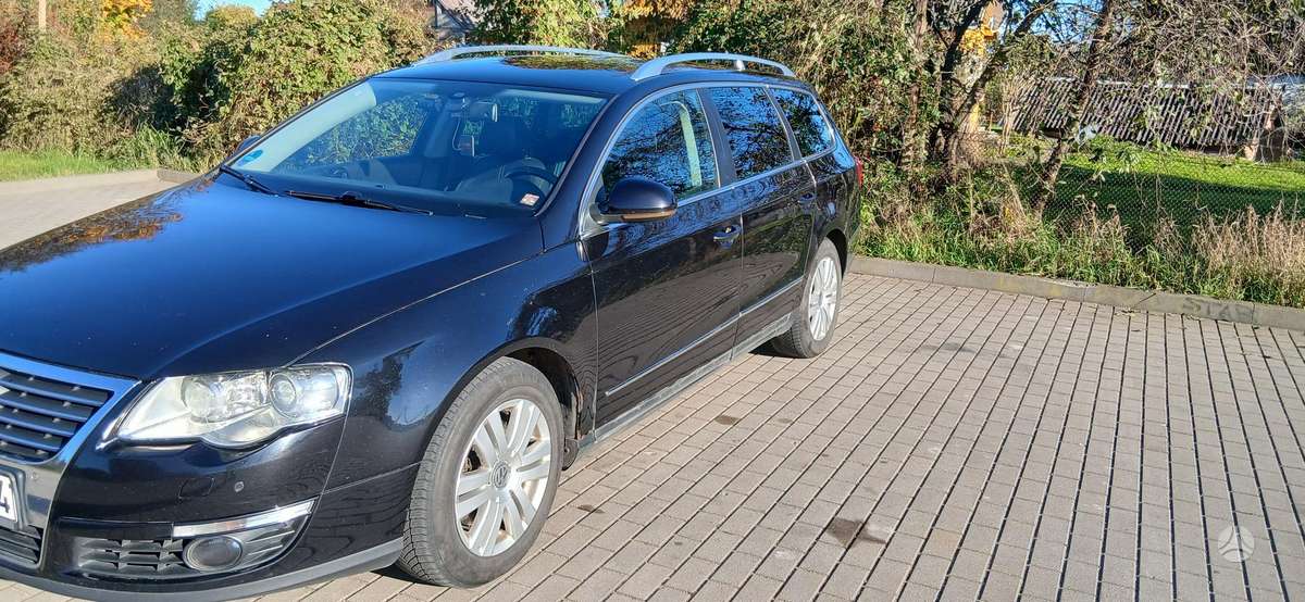 Volkswagen Passat 2007 — вигляд ззаду