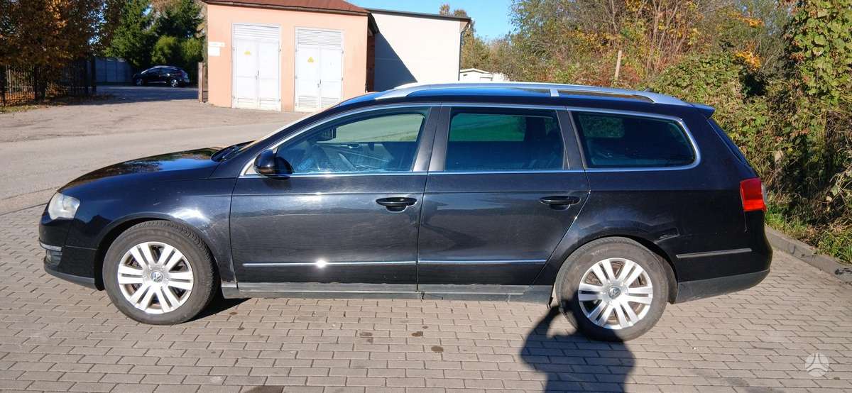 Volkswagen Passat 2007 — салон