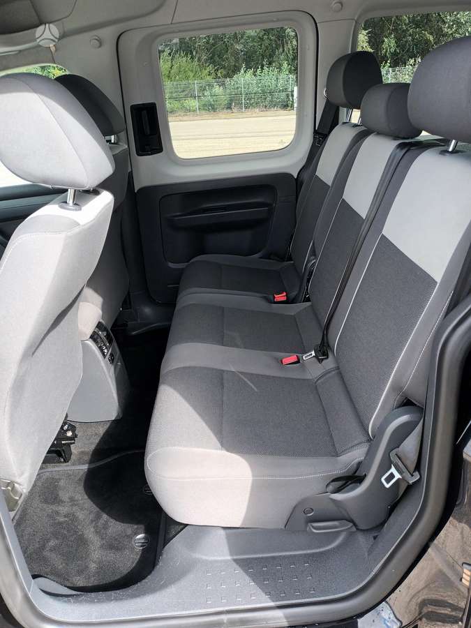 Volkswagen Caddy 2011 — photo 12