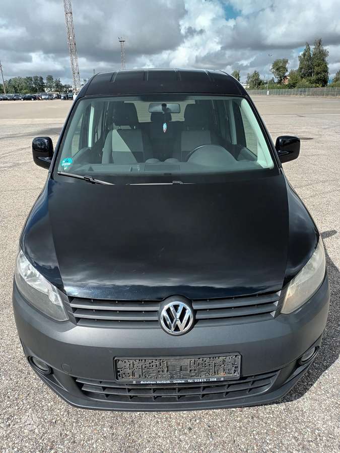 Volkswagen Caddy 2011 — interior