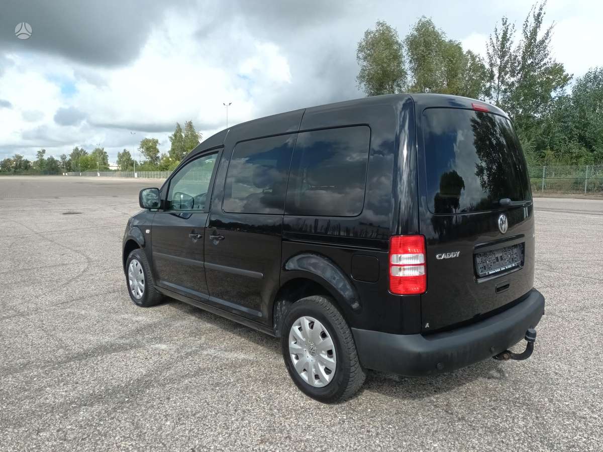Volkswagen Caddy 2011 — photo 7