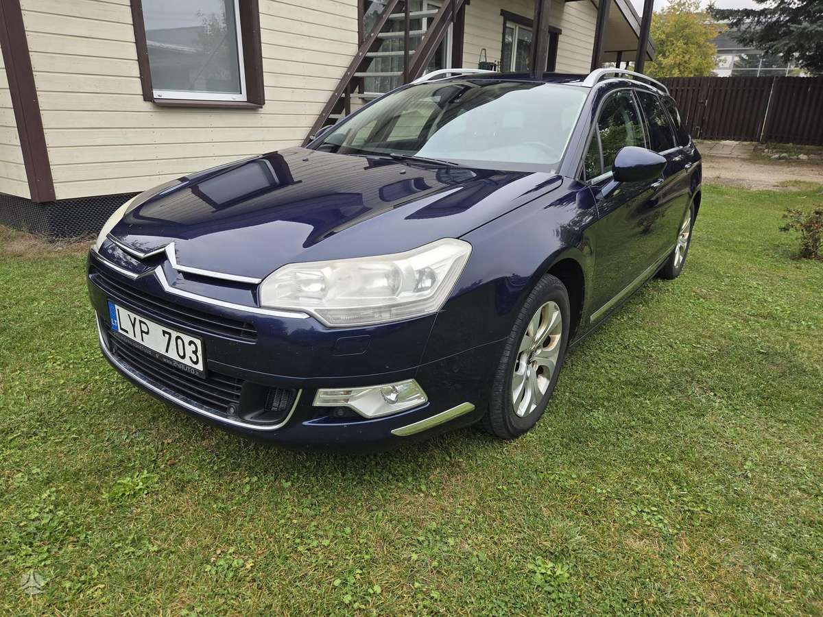 Citroen C5 2008 — rear view