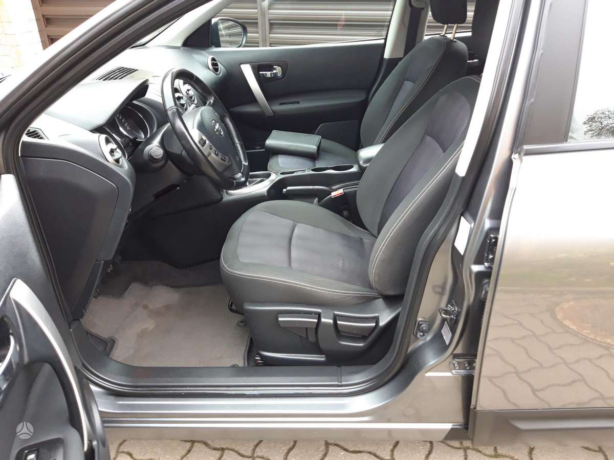 Nissan Qashqai 2012 — photo 11