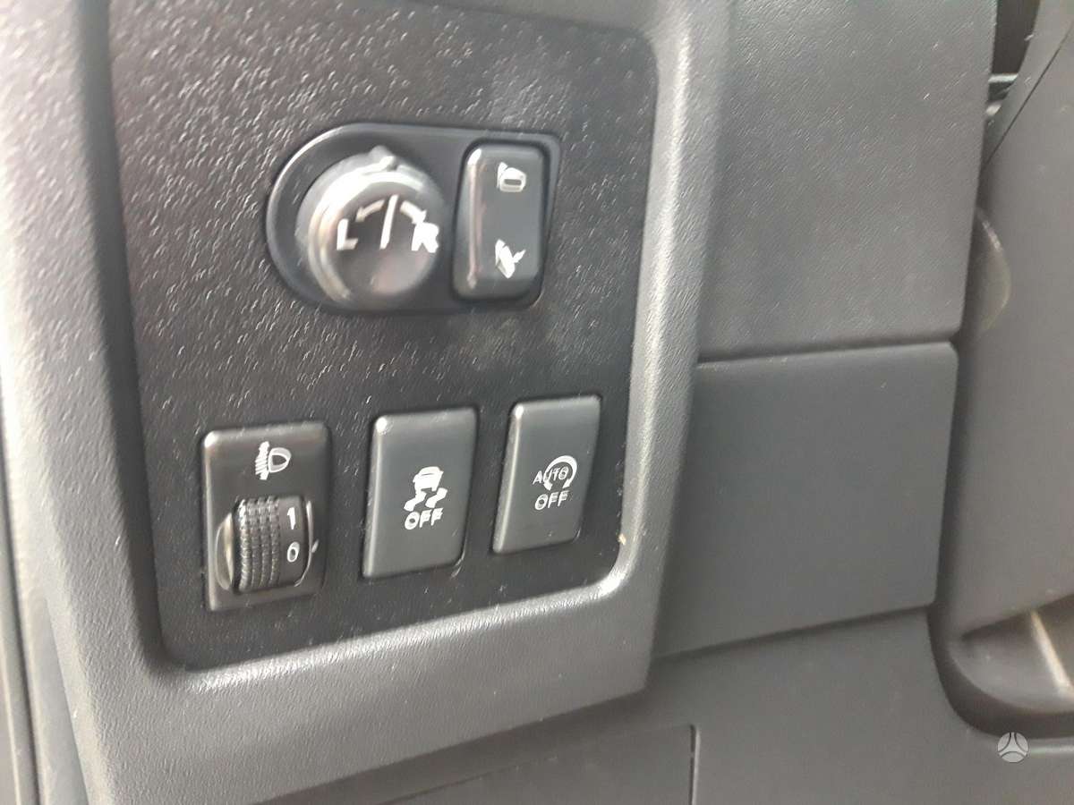 Nissan Qashqai 2012 — photo 14