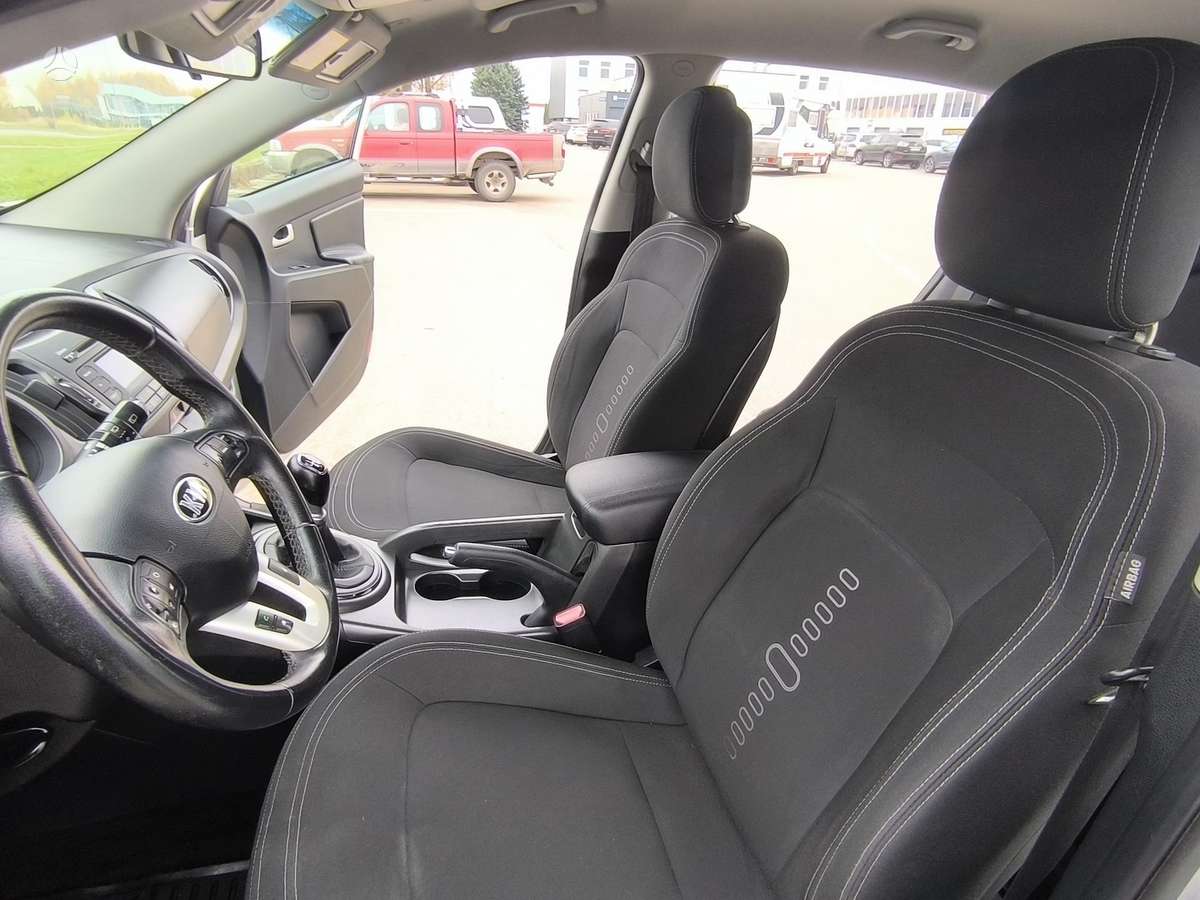 Kia Sportage 2013 — photo 16
