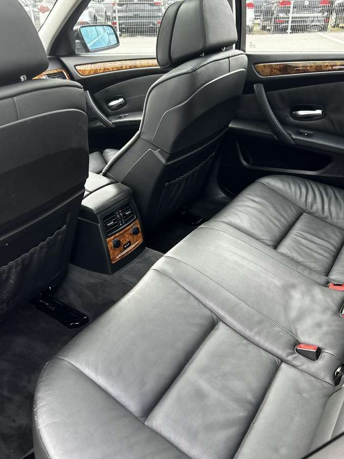 BMW 535 2008 — photo 13