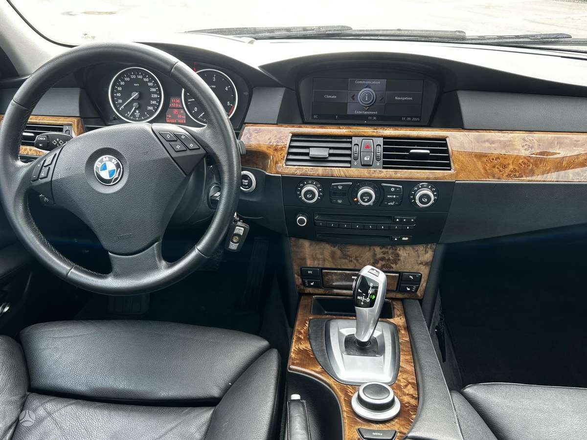 BMW 535 2008 — photo 7