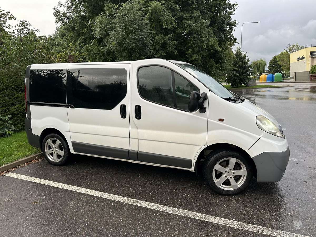 Opel Vivaro 2007 — engine 2000 cm³, 90 HP (66kW)