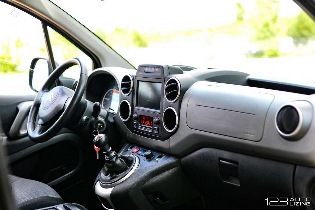 Citroen Berlingo 2015 — photo 14