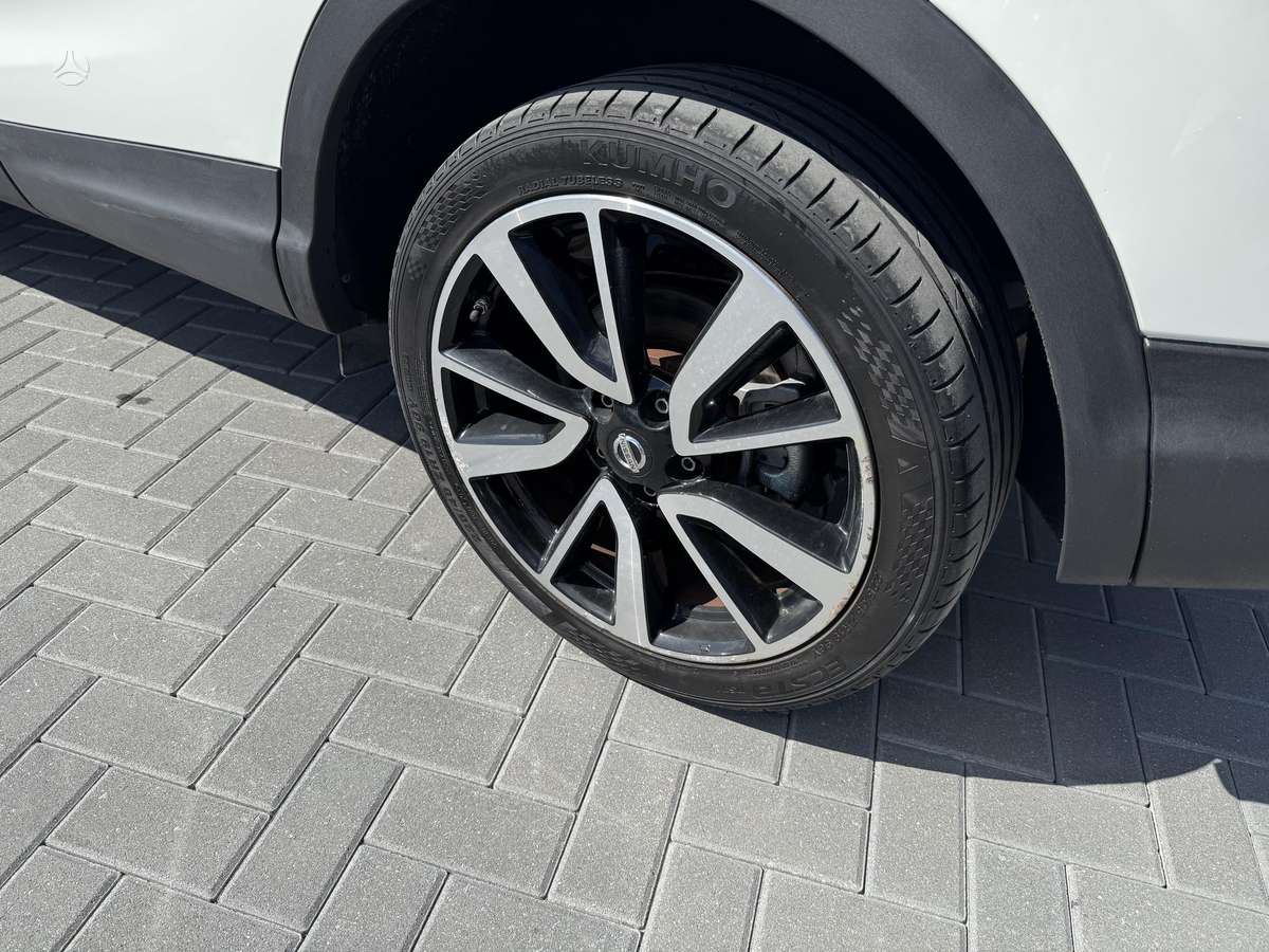 Nissan Qashqai 2015 — photo 22