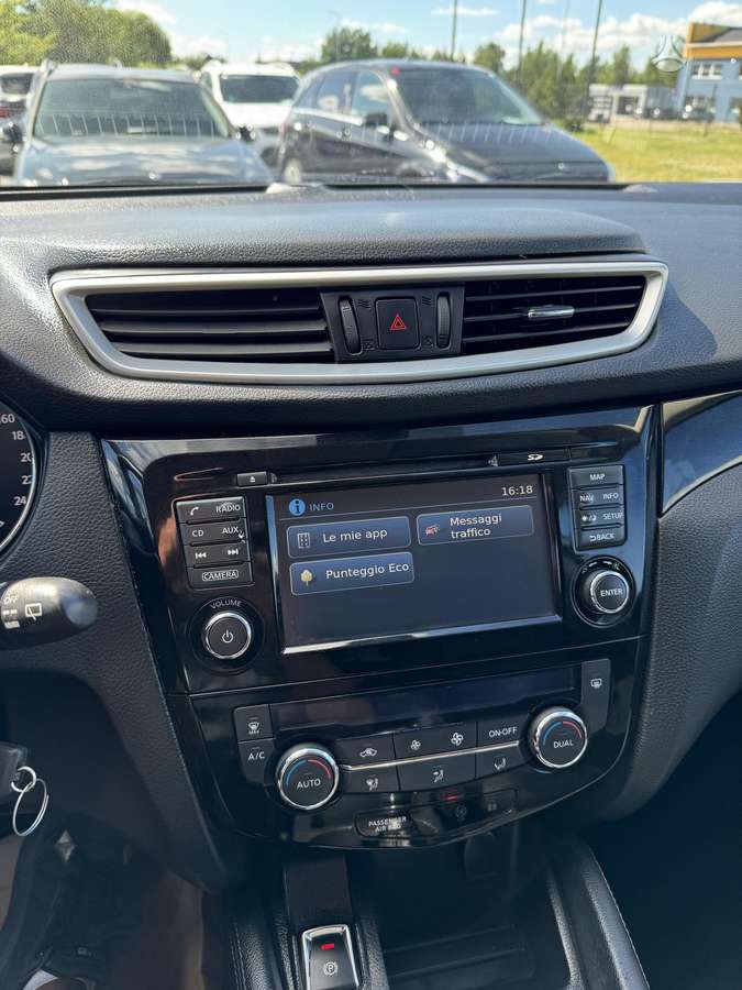 Nissan Qashqai 2015 — photo 26