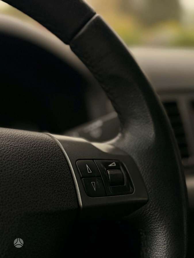 Opel Vectra 2008 — photo 14