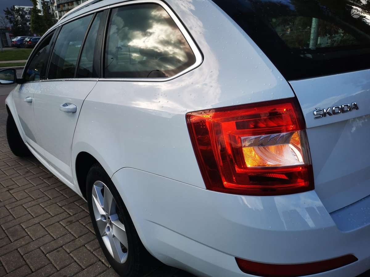 Skoda Octavia 2015 — фото 12