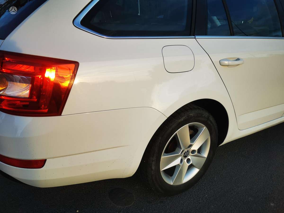 Skoda Octavia 2015 — фото 17