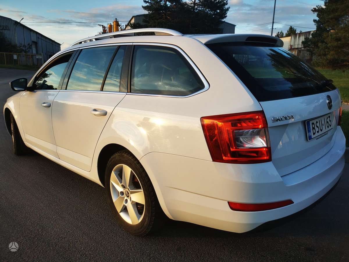 Skoda Octavia 2015 — двигун 1598 cm³, 110 HP (81kW)