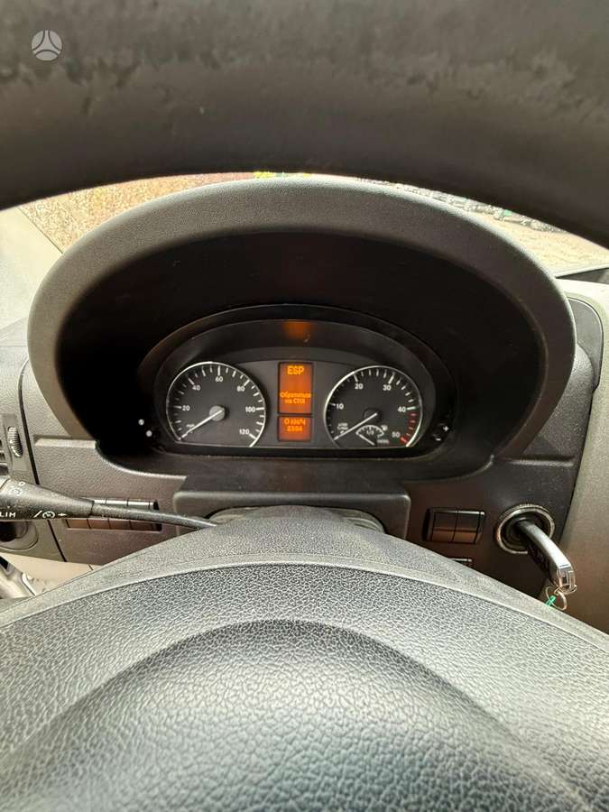 Mercedes-Benz Sprinter 2013 — photo 8