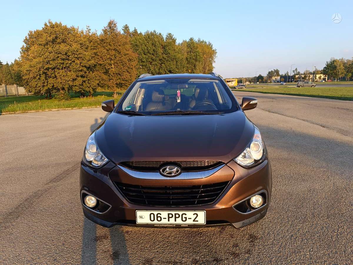 Hyundai ix35 2011 — photo 5