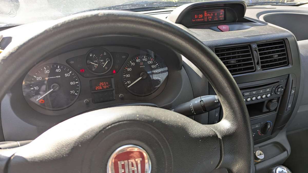 Fiat Scudo 2015 — engine 1560 cm³, 90 HP (66kW)
