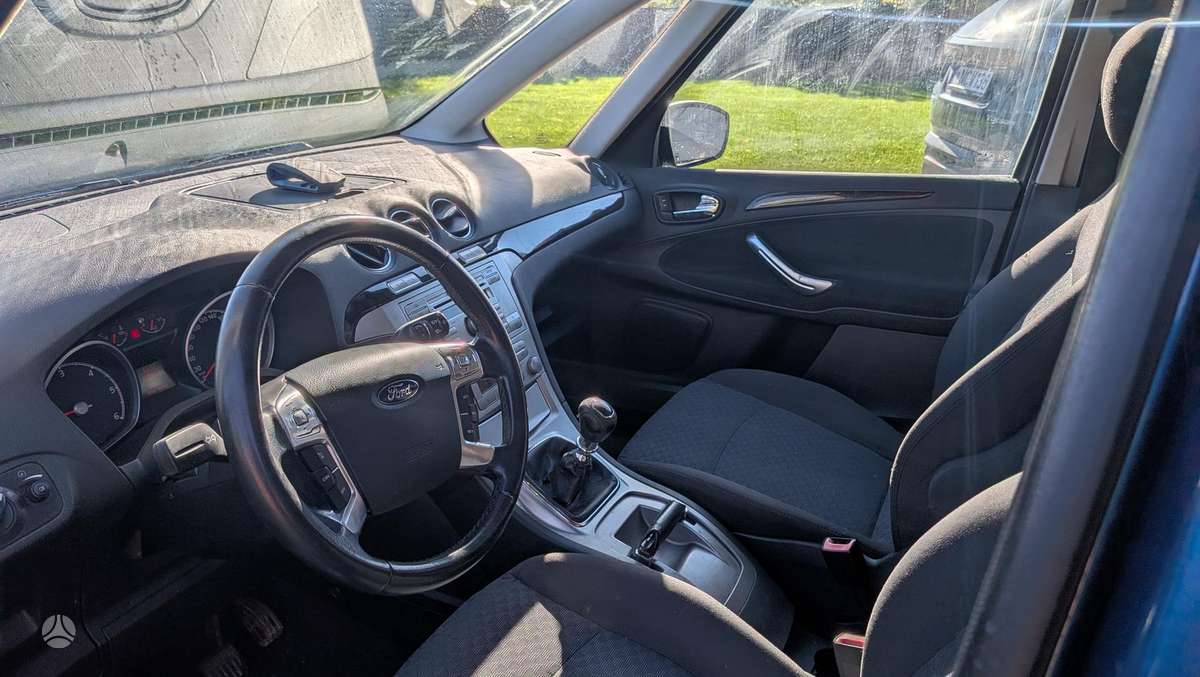 Ford Galaxy 2007 — photo 8