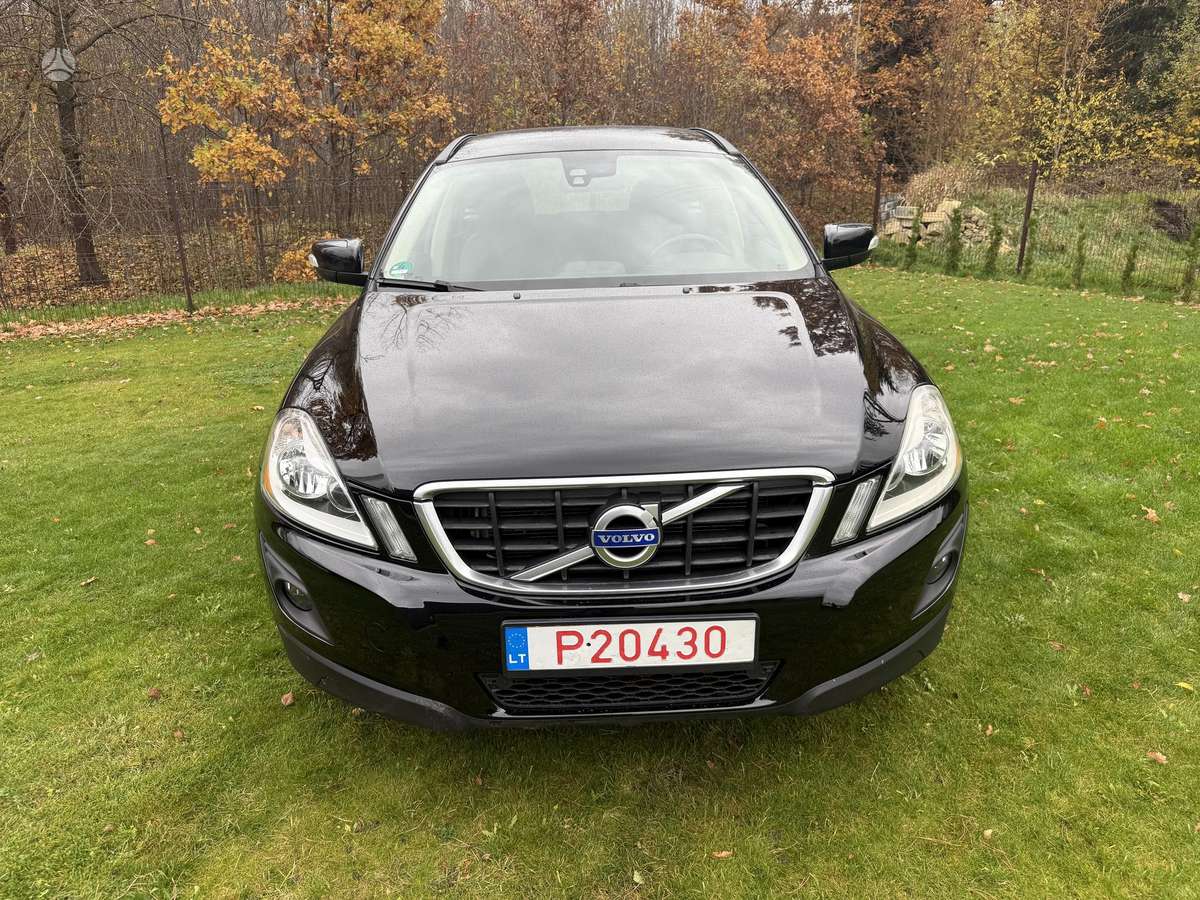 Volvo XC60 2009 — rear view