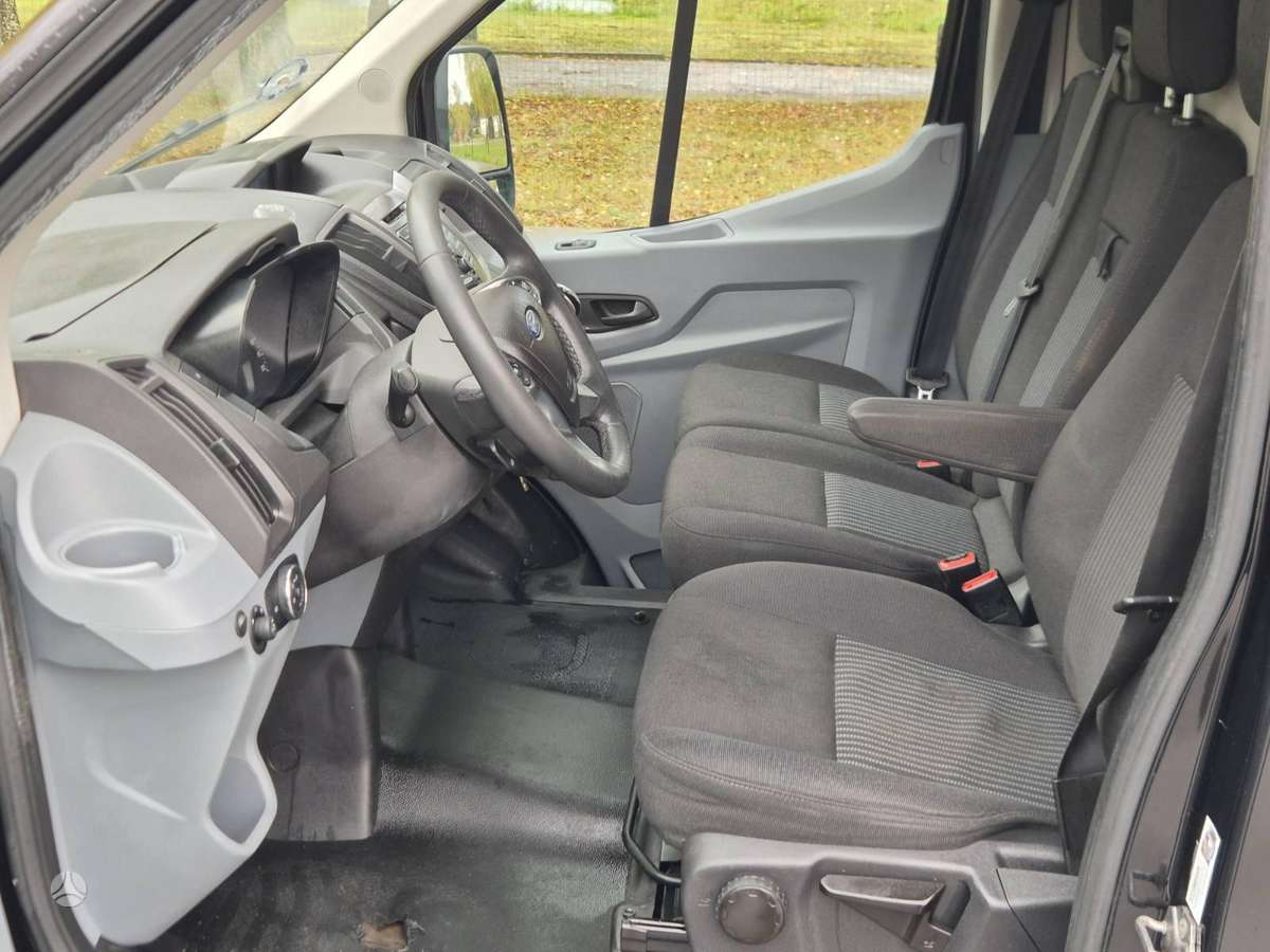 Ford Transit 2015 — photo 10