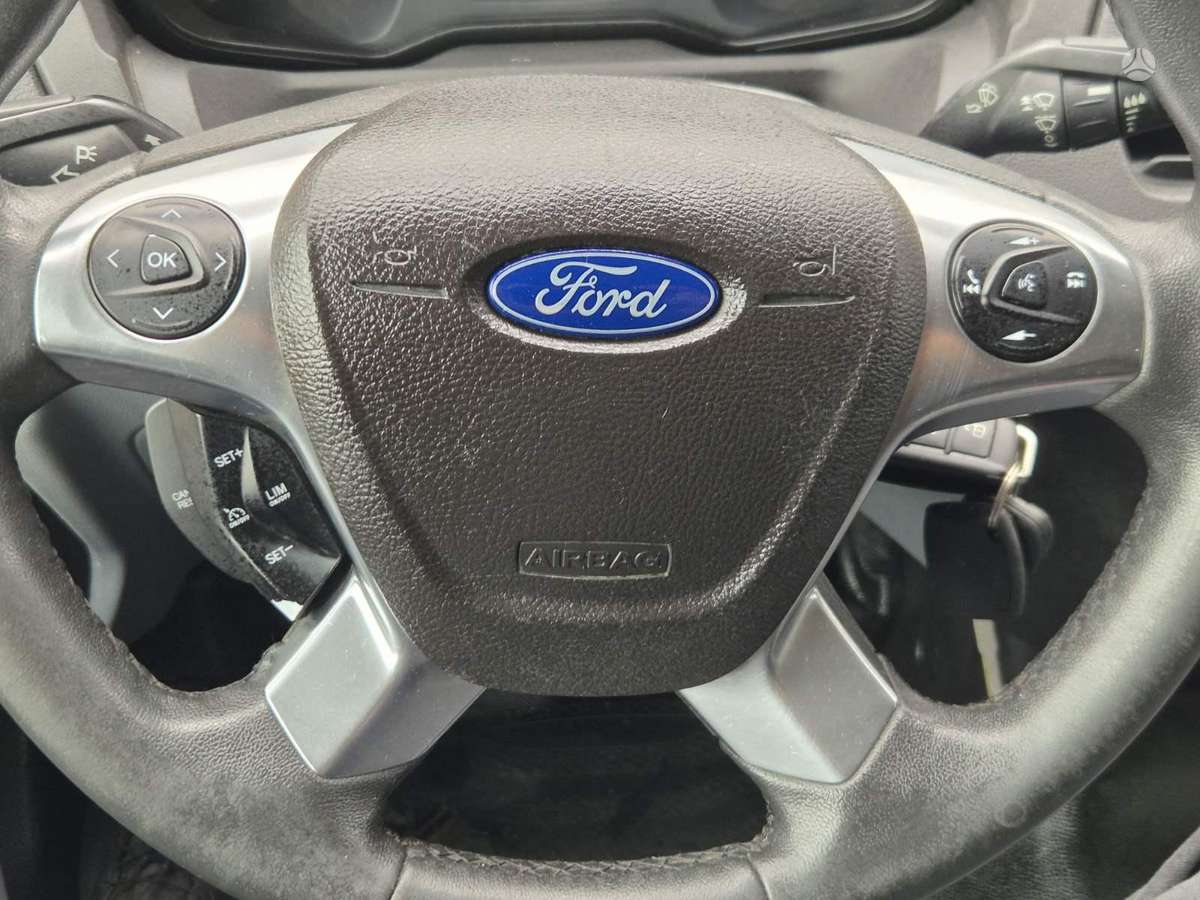 Ford Transit 2015 — photo 12