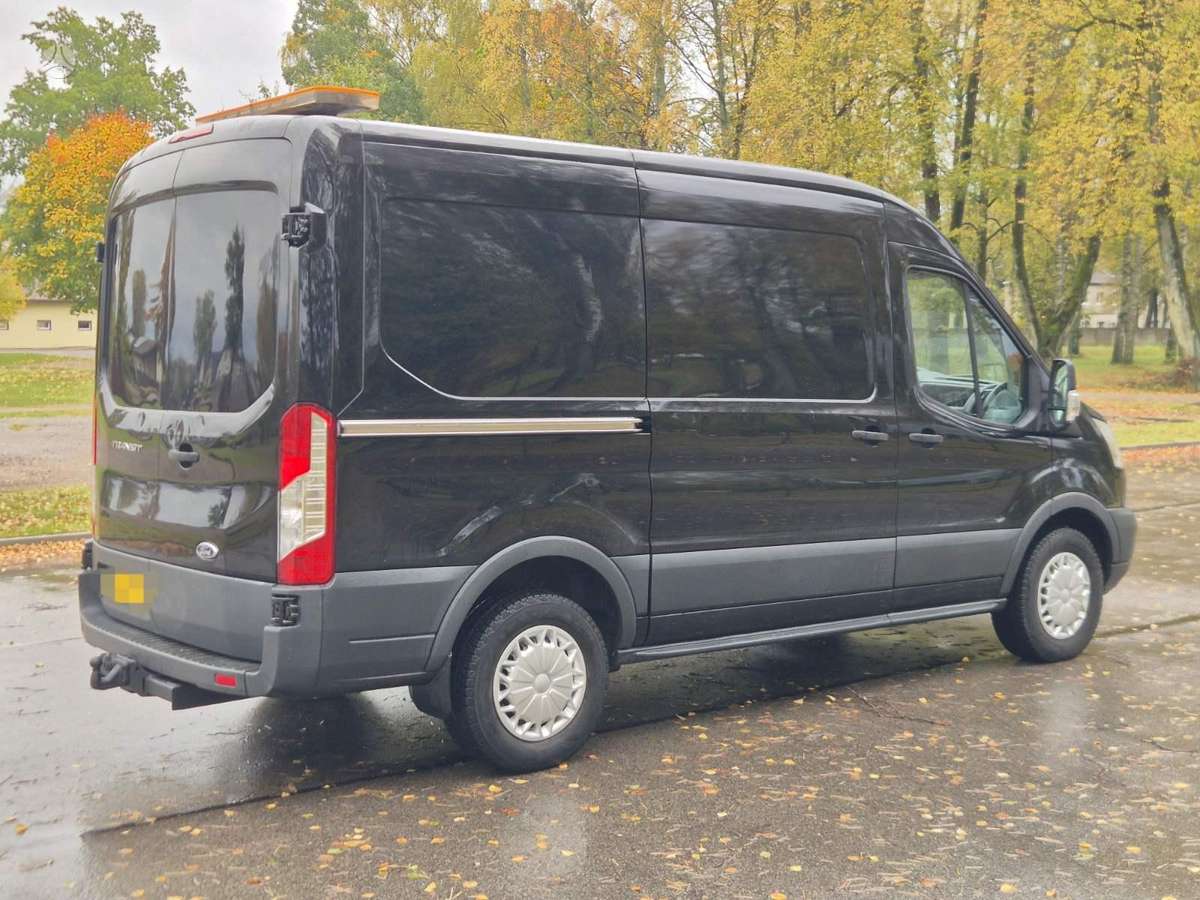Ford Transit 2015 — photo 5