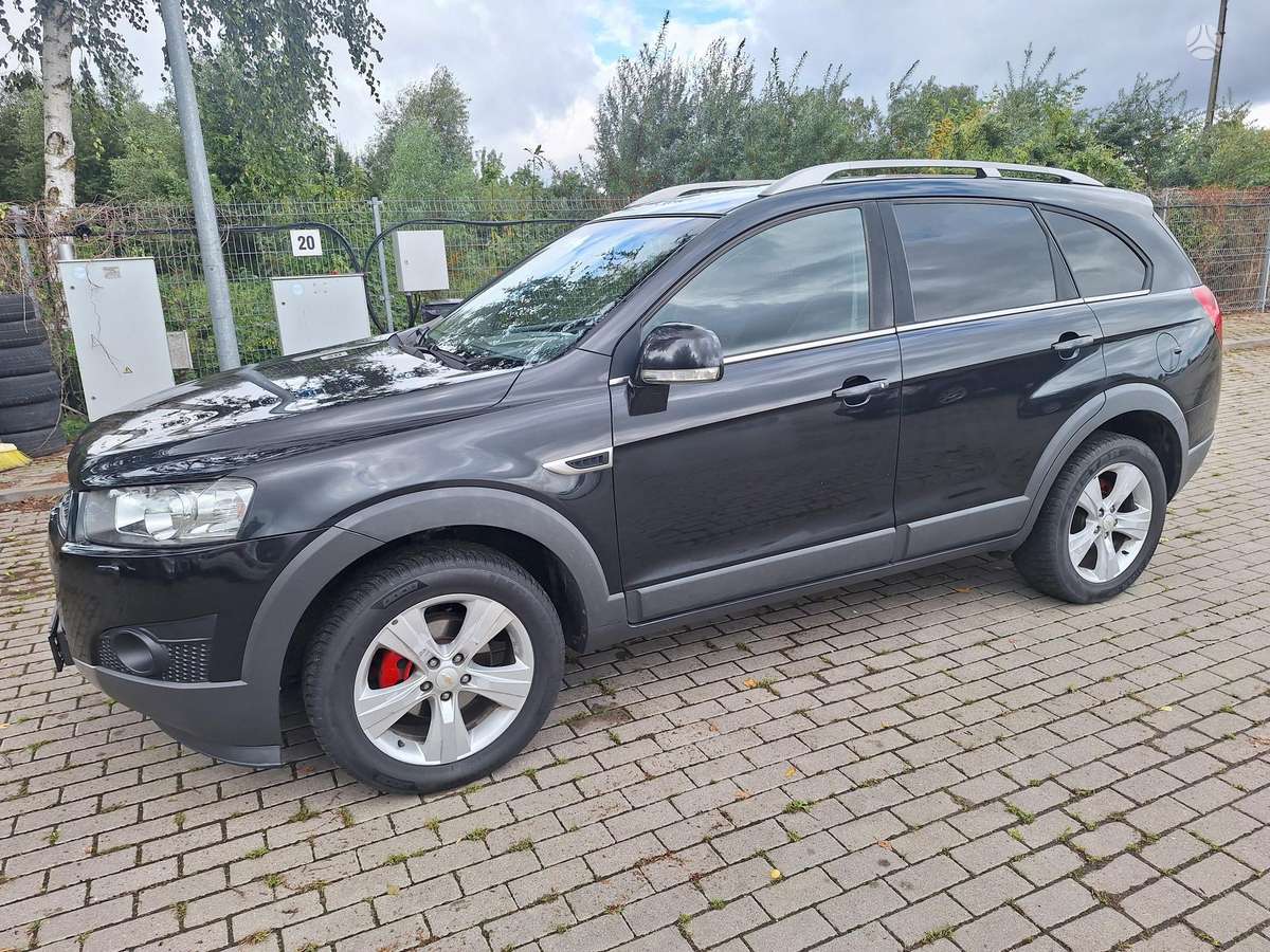 Chevrolet Captiva 2011 — photo 14
