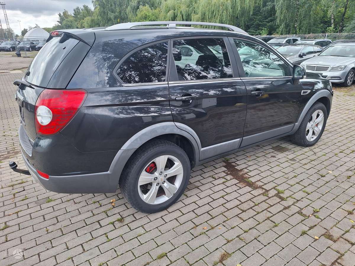 Chevrolet Captiva 2011 — photo 19