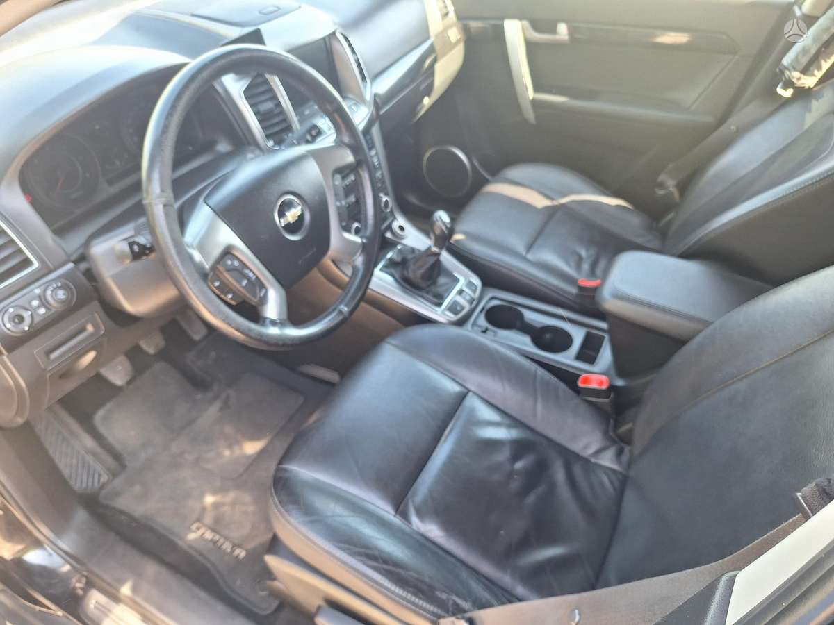 Chevrolet Captiva 2011 — photo 27
