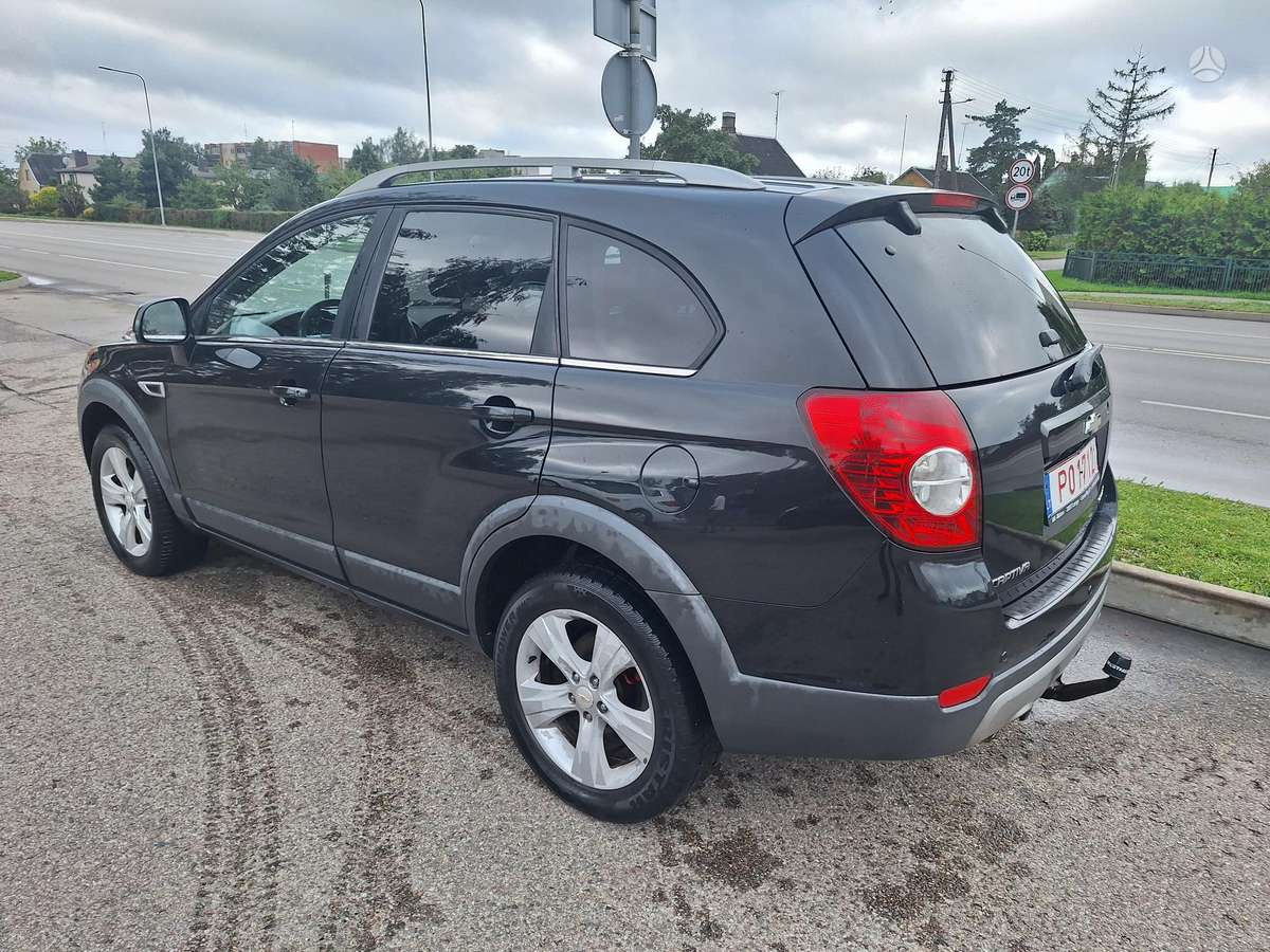 Chevrolet Captiva 2011 — photo 8