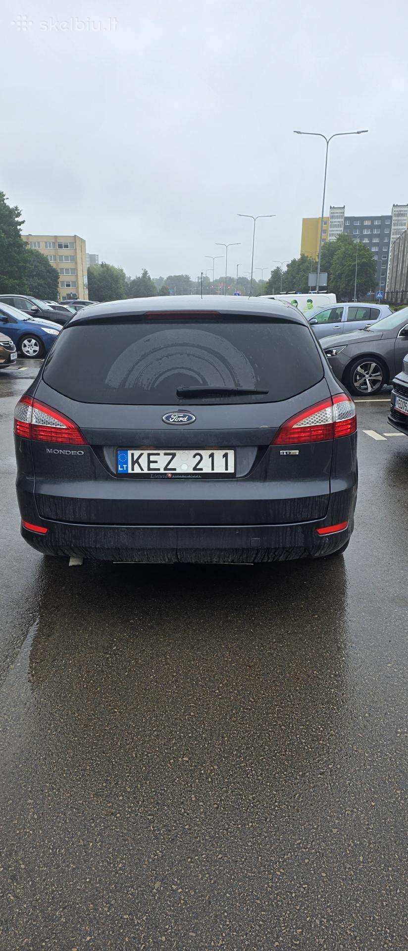 Ford Mondeo 2009 — салон