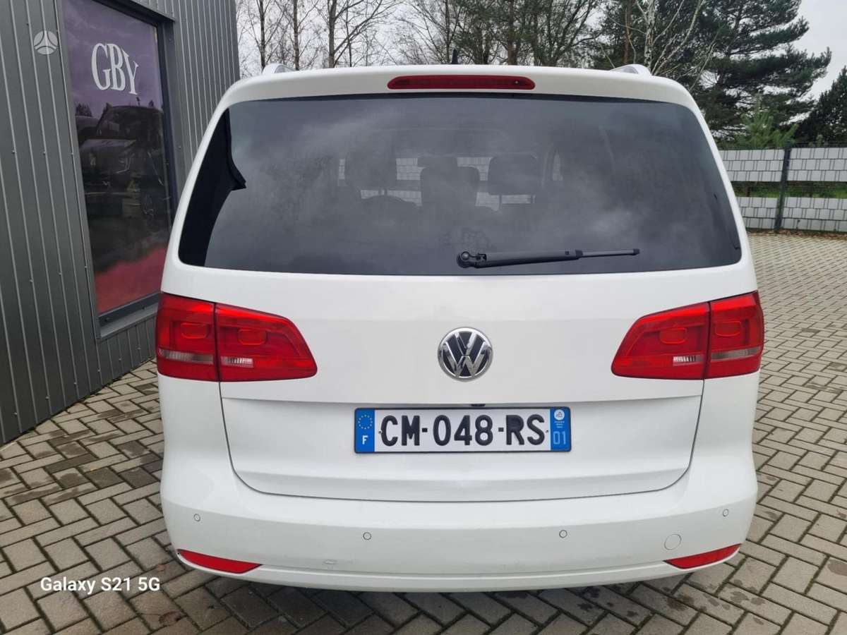 Volkswagen Touran 2012 — photo 5