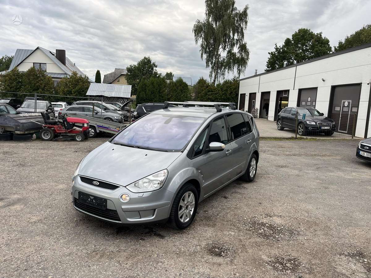 Ford S-MAX, 2010
