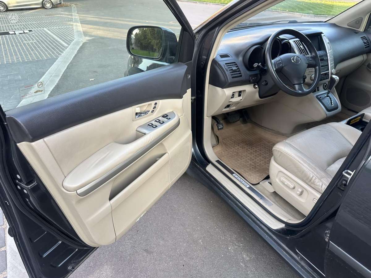 Lexus RX 2006 — photo 12