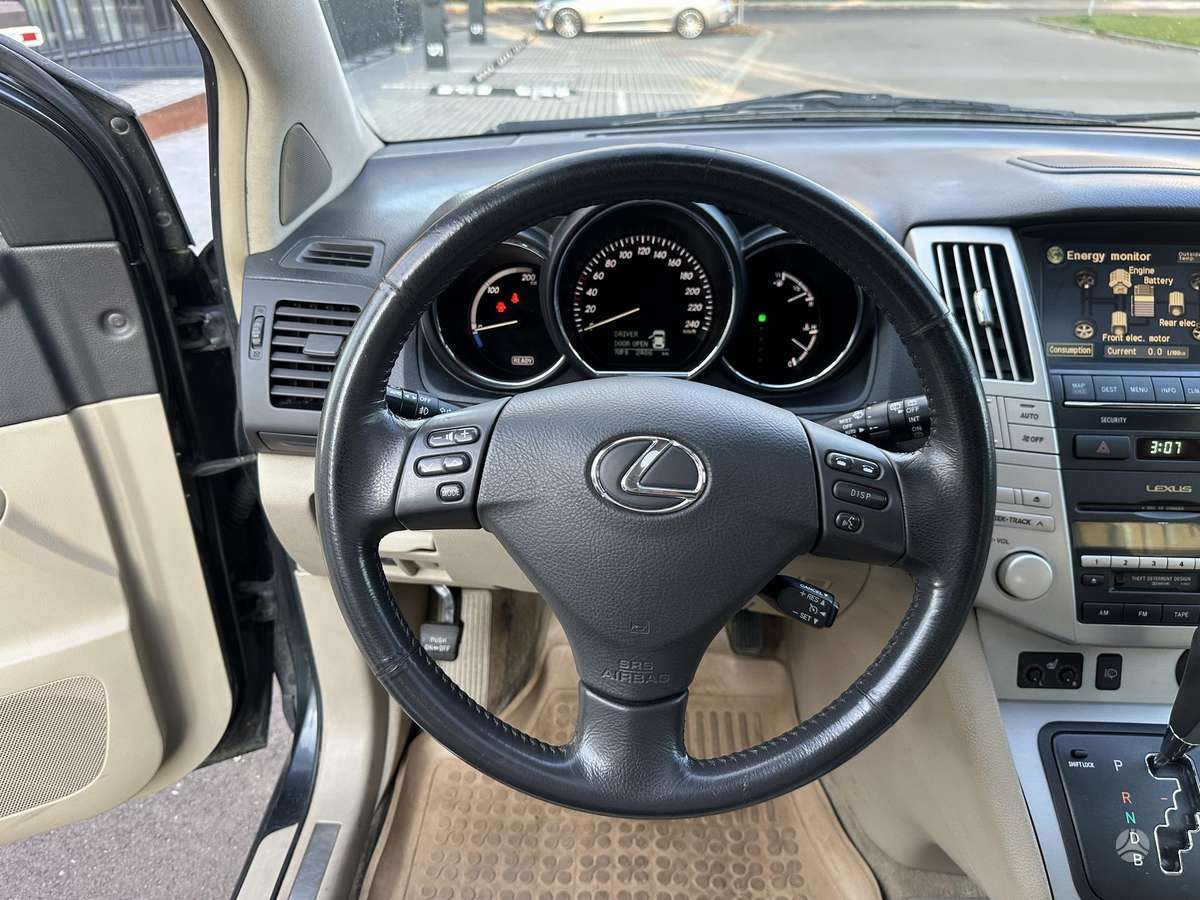 Lexus RX 2006 — photo 20