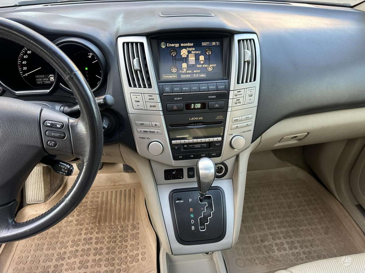 Lexus RX 2006 — photo 22