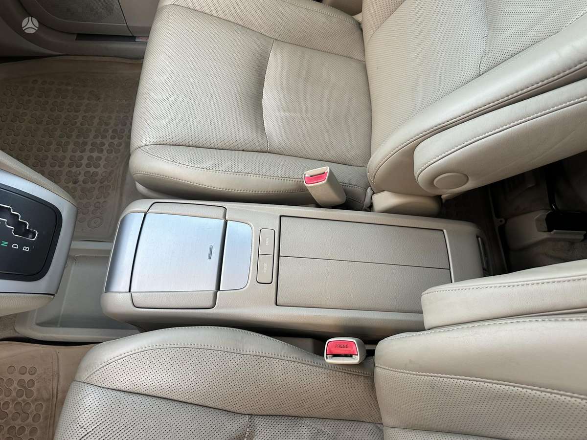 Lexus RX 2006 — photo 27