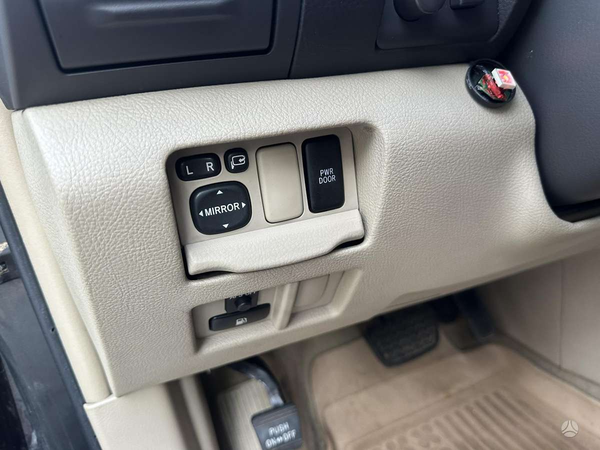 Lexus RX 2006 — photo 30