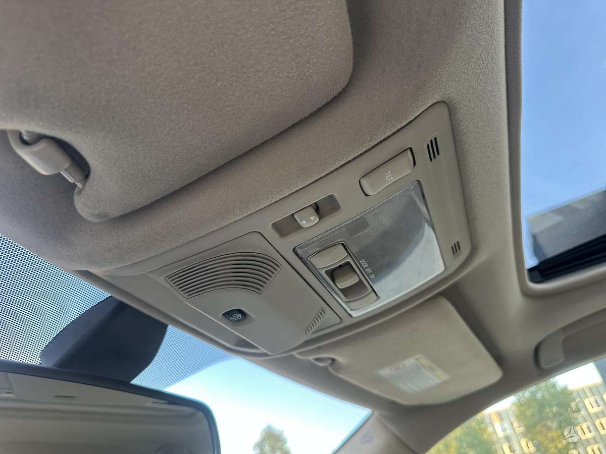 Lexus RX 2006 — photo 31