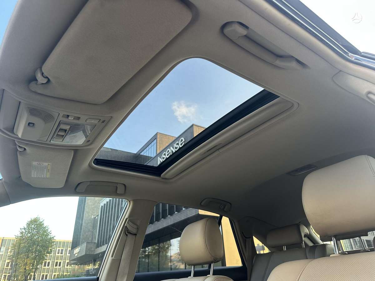 Lexus RX 2006 — photo 32