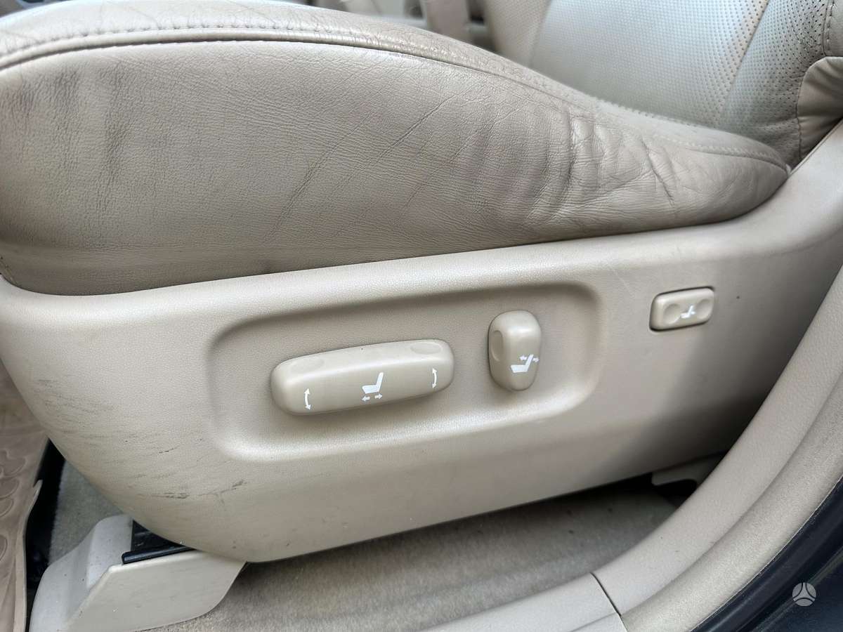 Lexus RX 2006 — photo 33