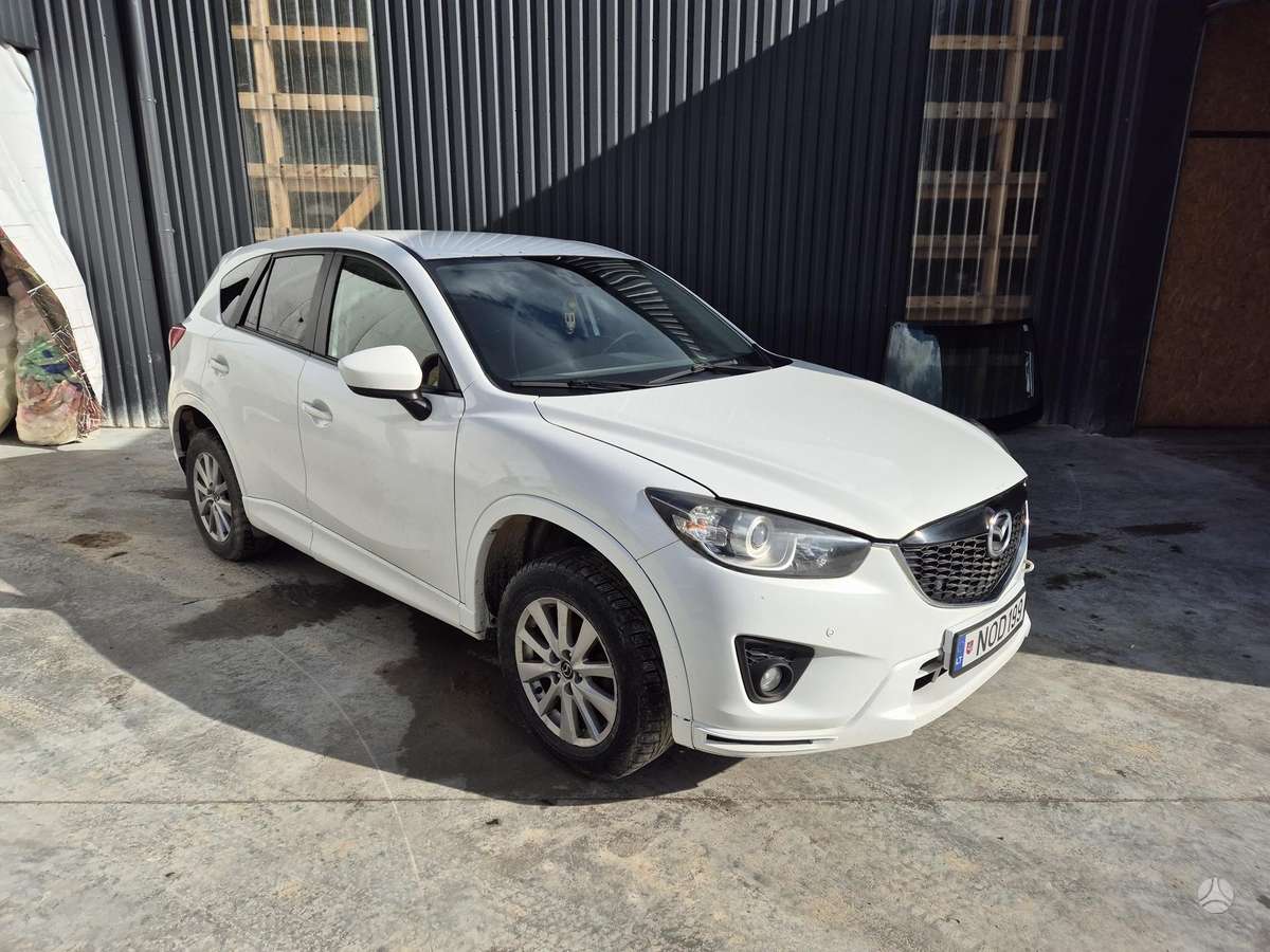 Mazda CX-5 2014 — вигляд ззаду