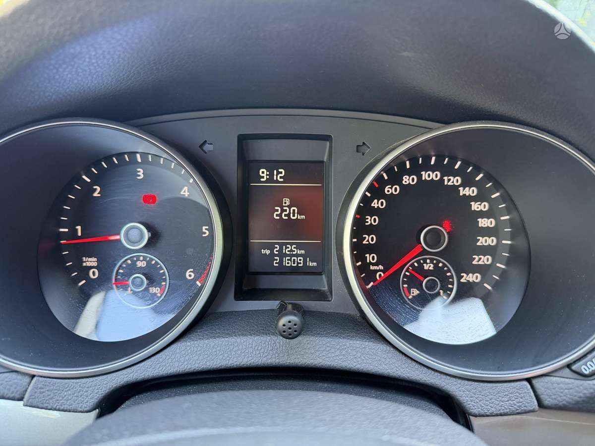 Volkswagen Golf 2011 — photo 10